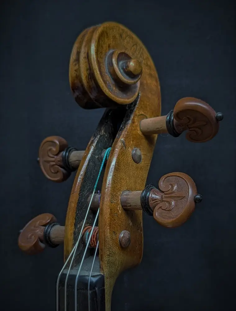 antoniazi-violon-volute_1000
