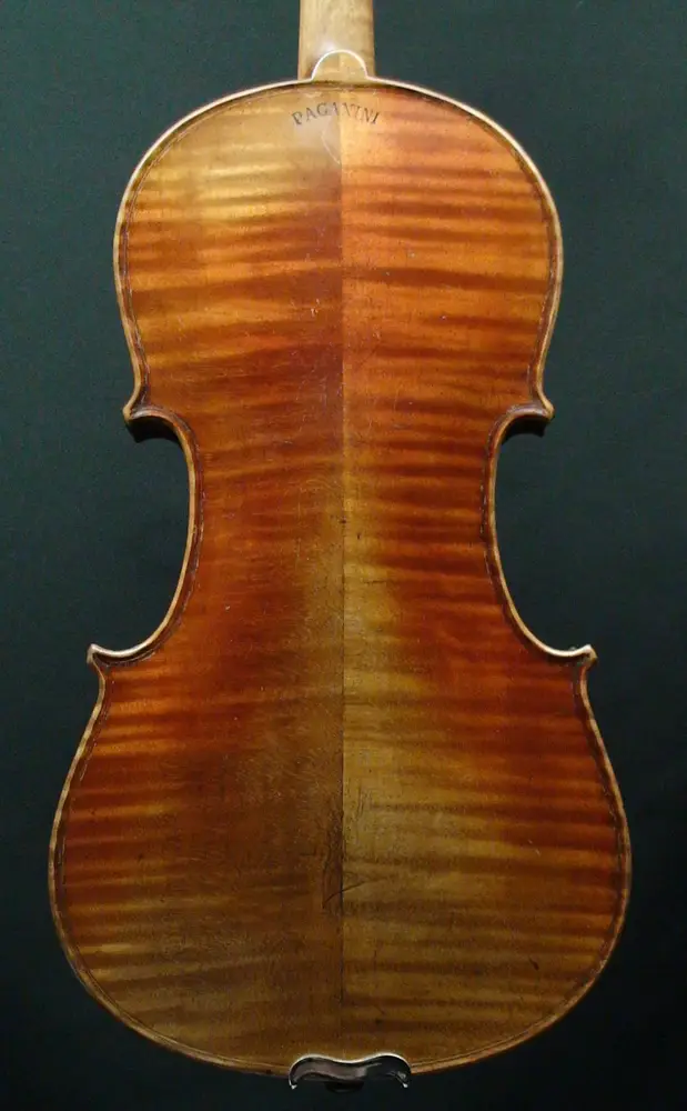 germany-paganini-violon-fond_1000