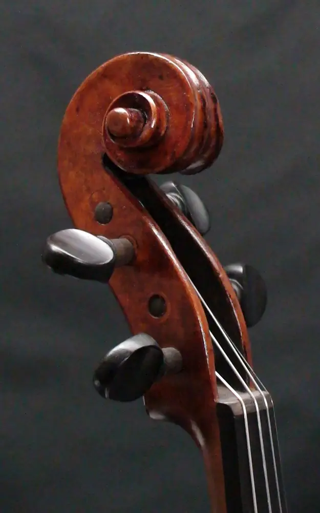 germany-paganini-violon-volute_1000