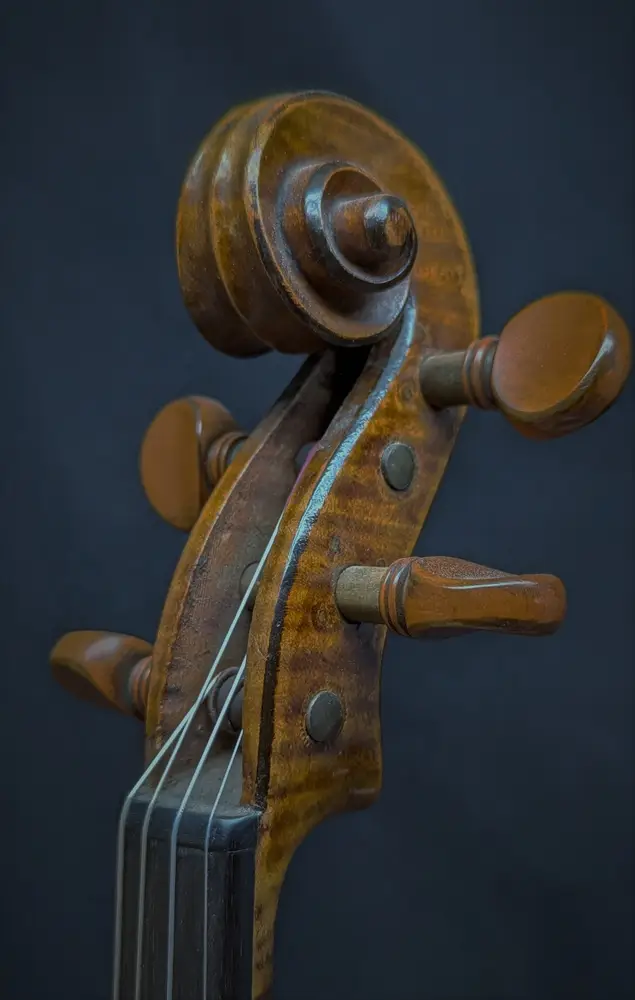 germany-strad-violon-1-volute_1000