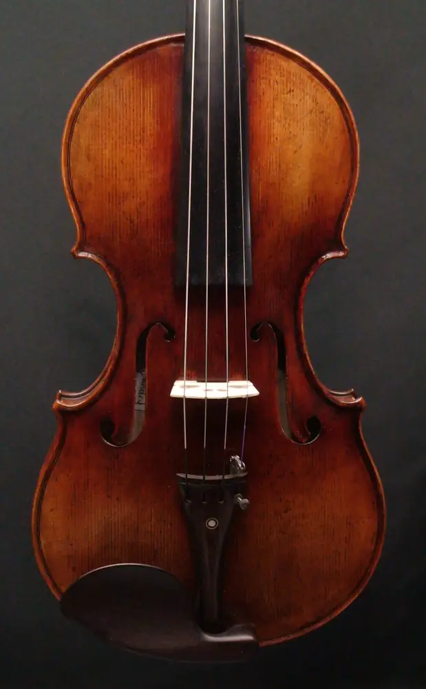 m-landry-violon-2-dessus_1000