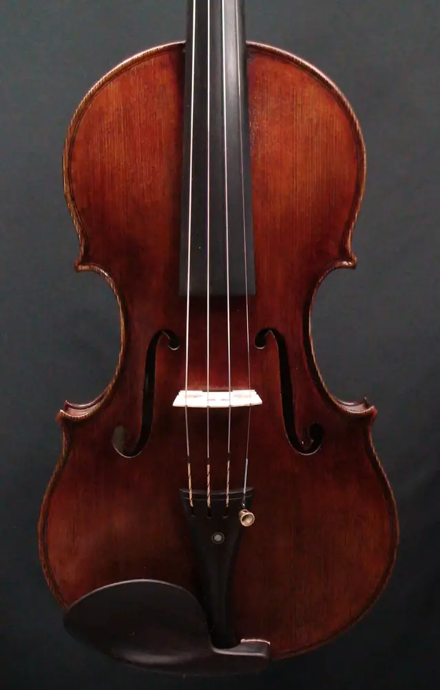 m-landry-violon-5-dessus_1000