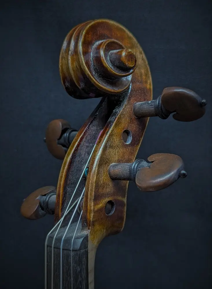 violon-sept-huitieme-atelier-volute_1000
